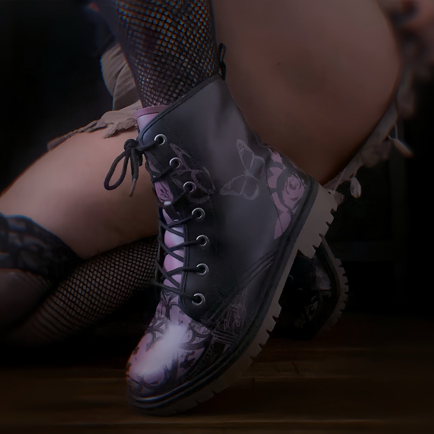 Romantique Storyteller Martin Style boots (Women)